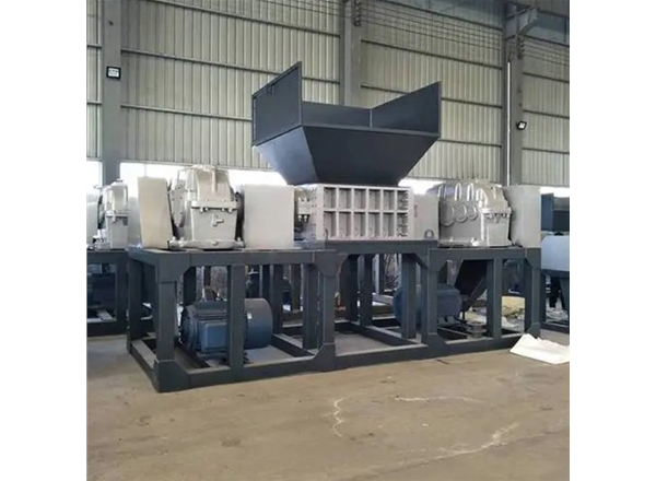 安徽鋼筋撕碎機如何避免在運行過程中產(chǎn)生振動？